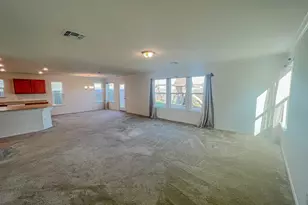 625 Bailey Park Dr, Jarrell, TX 76537 - Photo 10