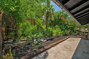 1706 Elmhurst Dr, Austin, TX 78741 - Photo 18