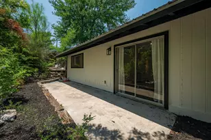 1706 Elmhurst Dr, Austin, TX 78741 - Photo 20