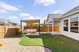 8408 Orizzonte St, Austin, TX 78744 - Photo 30