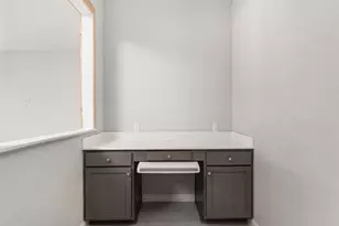 8408 Orizzonte St, Austin, TX 78744 - Photo 12