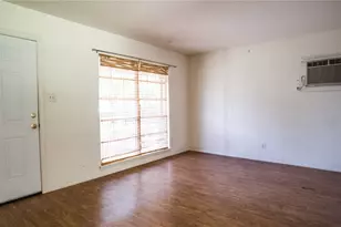5114 Ravensdale Ln, Austin, TX 78723 - Photo 4