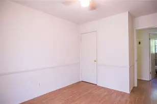 5114 Ravensdale Ln, Austin, TX 78723 - Photo 18