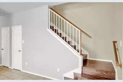 16100 South Great Oaks #2202 Drive, Round Rock, TX 78681 - Photo 4