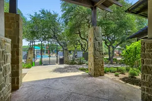 439 Drury Ln, Austin, TX 78737 - Photo 30