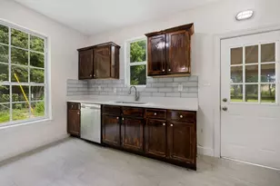 102 Patrick's Alley, Liberty Hill, TX 78642 - Photo 10