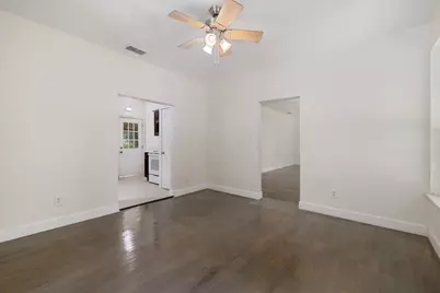 102 Patricks Alley, Liberty Hill, TX 78642 - Photo 14