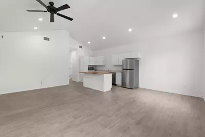 872 Waco Street #872, Kingsland, TX 78639 - Photo 6