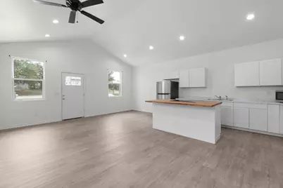 872 Waco Street #872, Kingsland, TX 78639 - Photo 24