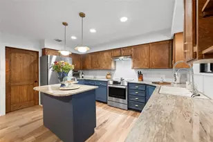 56 Woodcreek Dr, Wimberley, TX 78676 - Photo 10