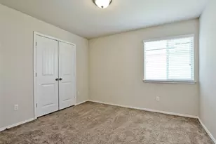 141 Igneous Ln, Jarrell, TX 76537 - Photo 34