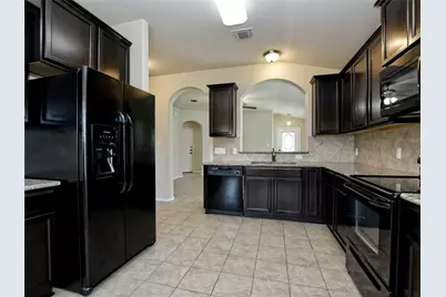 141 Igneous Lane, Jarrell, TX 76537 - Photo 16