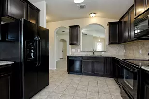 141 Igneous Ln, Jarrell, TX 76537 - Photo 16