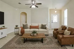 141 Igneous Ln, Jarrell, TX 76537 - Photo 10