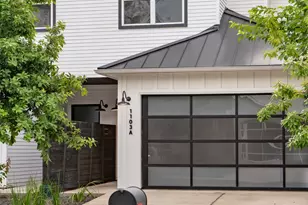 1103 Saucedo St, Austin, TX 78721 - Photo 2