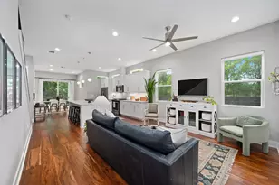 1103 Saucedo St, Austin, TX 78721 - Photo 6