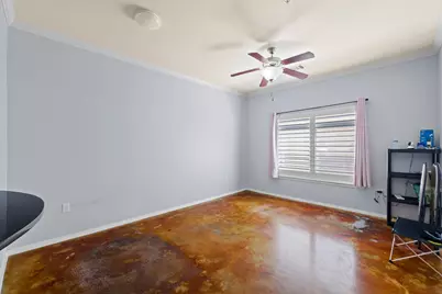 910 W 25th Street #209, Austin, TX 78705 - Photo 2