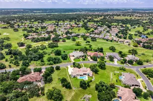 205 Green Leaf Ln, Georgetown, TX 78628 - Photo 36