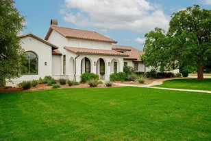 205 Green Leaf Ln, Georgetown, TX 78628 - Photo 26