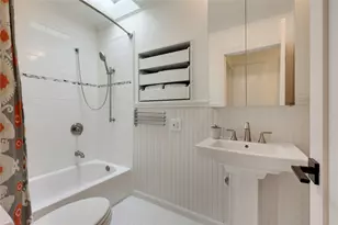 1703 Fawn Dr, Austin, TX 78741 - Photo 30