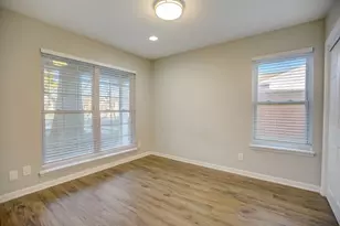 2507 Rogge Ln, Austin, TX 78723 - Photo 20