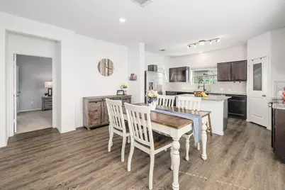 735 Circle Way, Jarrell, TX 76537 - Photo 4