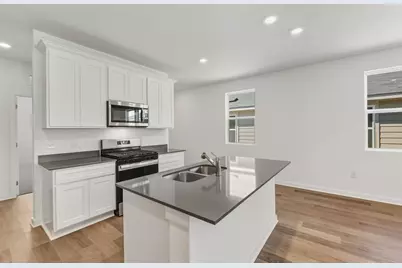 104 Eagle Valley Drive, Elgin, TX 78621 - Photo 6