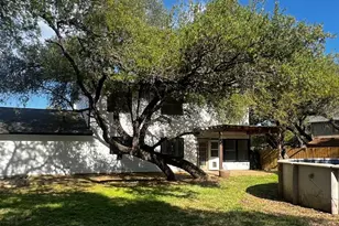 13202 Adonis Dr, Austin, TX 78729 - Photo 10
