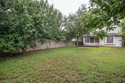 15509 Miss Adriennes Path, Pflugerville, TX 78660 - Photo 32