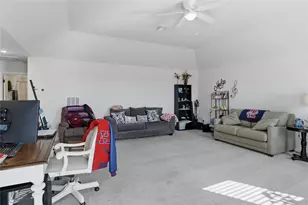 373 Coyote Crk Wy, Kyle, TX 78640 - Photo 10
