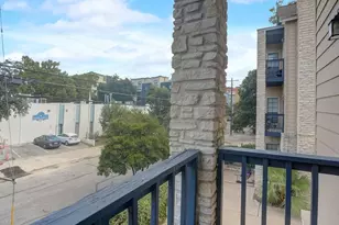 711 W 21st St, Austin, TX 78705 - Photo 30