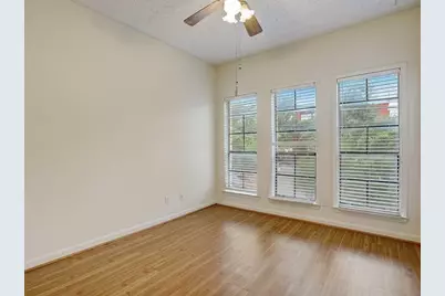 711 W 21st Street #206, Austin, TX 78705 - Photo 10