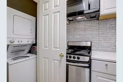 711 W 21st Street #206, Austin, TX 78705 - Photo 6
