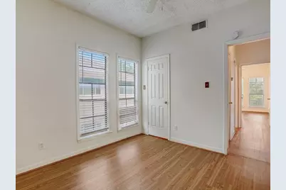 711 W 21st Street #206, Austin, TX 78705 - Photo 22