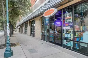 711 W 21st St, Austin, TX 78705 - Photo 28