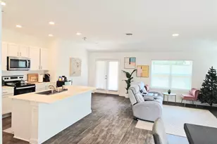 501 Elm Crk Dr, Hutto, TX 78634 - Photo 4