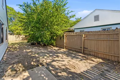 2000 Andover Drive, Round Rock, TX 78664 - Photo 18