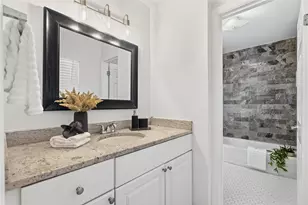 5718 Highland Hills Dr, Austin, TX 78731 - Photo 32