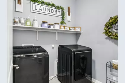 16904 E Borromeo Avenue, Pflugerville, TX 78660 - Photo 20