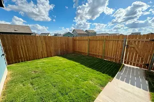 184 Chapel Beck Dr, Kyle, TX 78640 - Photo 34