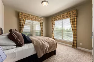 205 Emerald Ridge Dr, Austin, TX 78732 - Photo 22