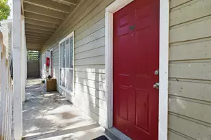 2313 Longview St, Austin, TX 78705 - Photo 2