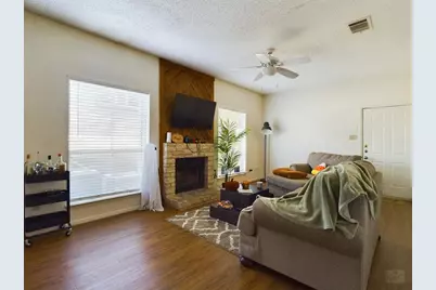 2313 Longview Street #102, Austin, TX 78705 - Photo 4