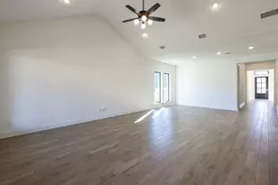 503 Watershield Cv, Georgetown, TX 78633 - Photo 8