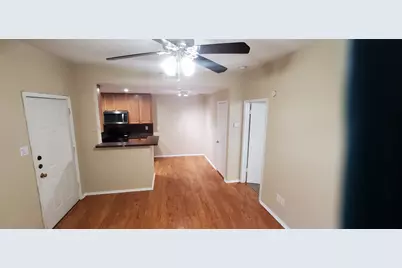 114 E 31st Street #114, Austin, TX 78705 - Photo 2