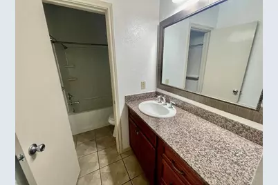 421 W San Antonio Street #J1, San Marcos, TX 78666 - Photo 20