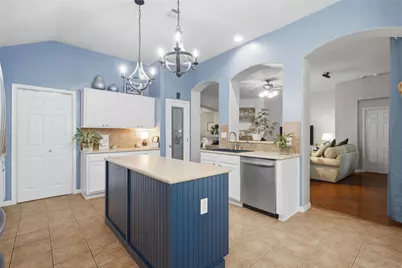 2409 Tumbling River Drive, Leander, TX 78641 - Photo 14
