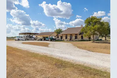 1801 County Road 470, Coupland, TX 78615 - Photo 6
