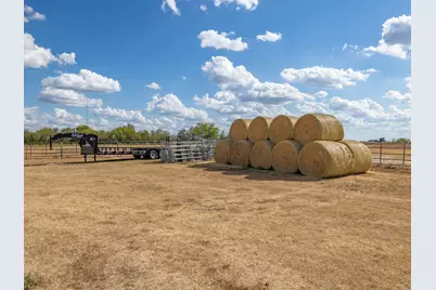 1801 County Road 470, Coupland, TX 78615 - Photo 34