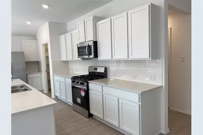220 Hummingbird Flight Drive, Georgetown, TX 78628 - Photo 24